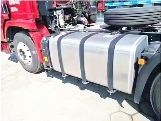 Shacman Truck Parts Fuel Tank Assembly DZ91189550380/DZ91189553110 with 380L/300L for Delong Truck F2000/F3000/X30000
